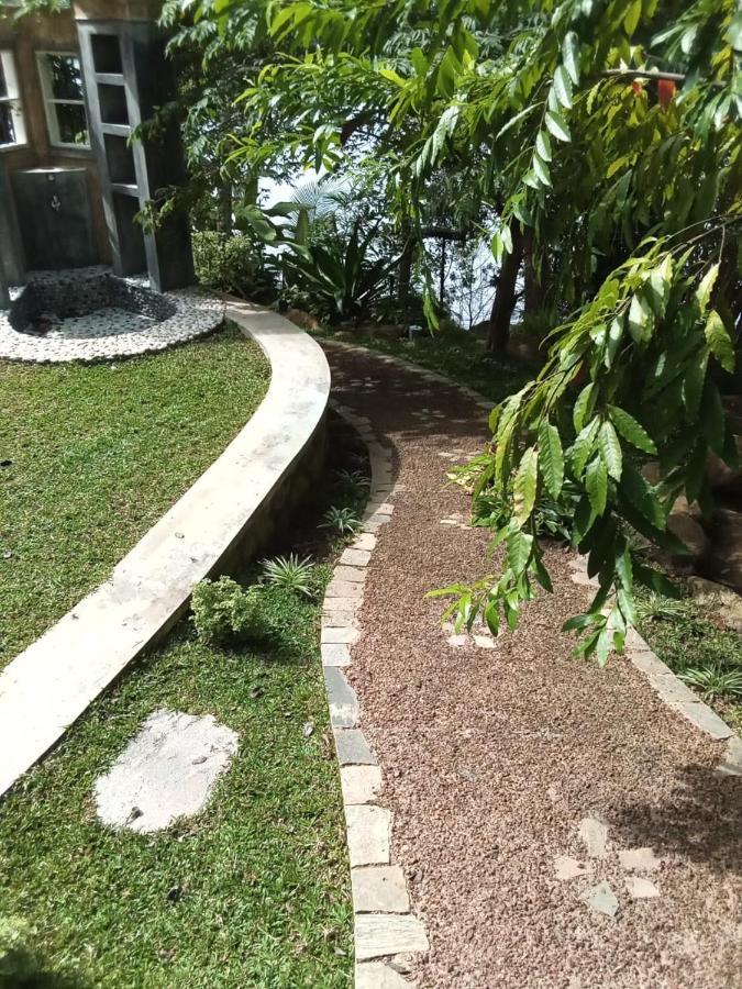 Villa Birdlake Hikkaduwa Kültér fotó