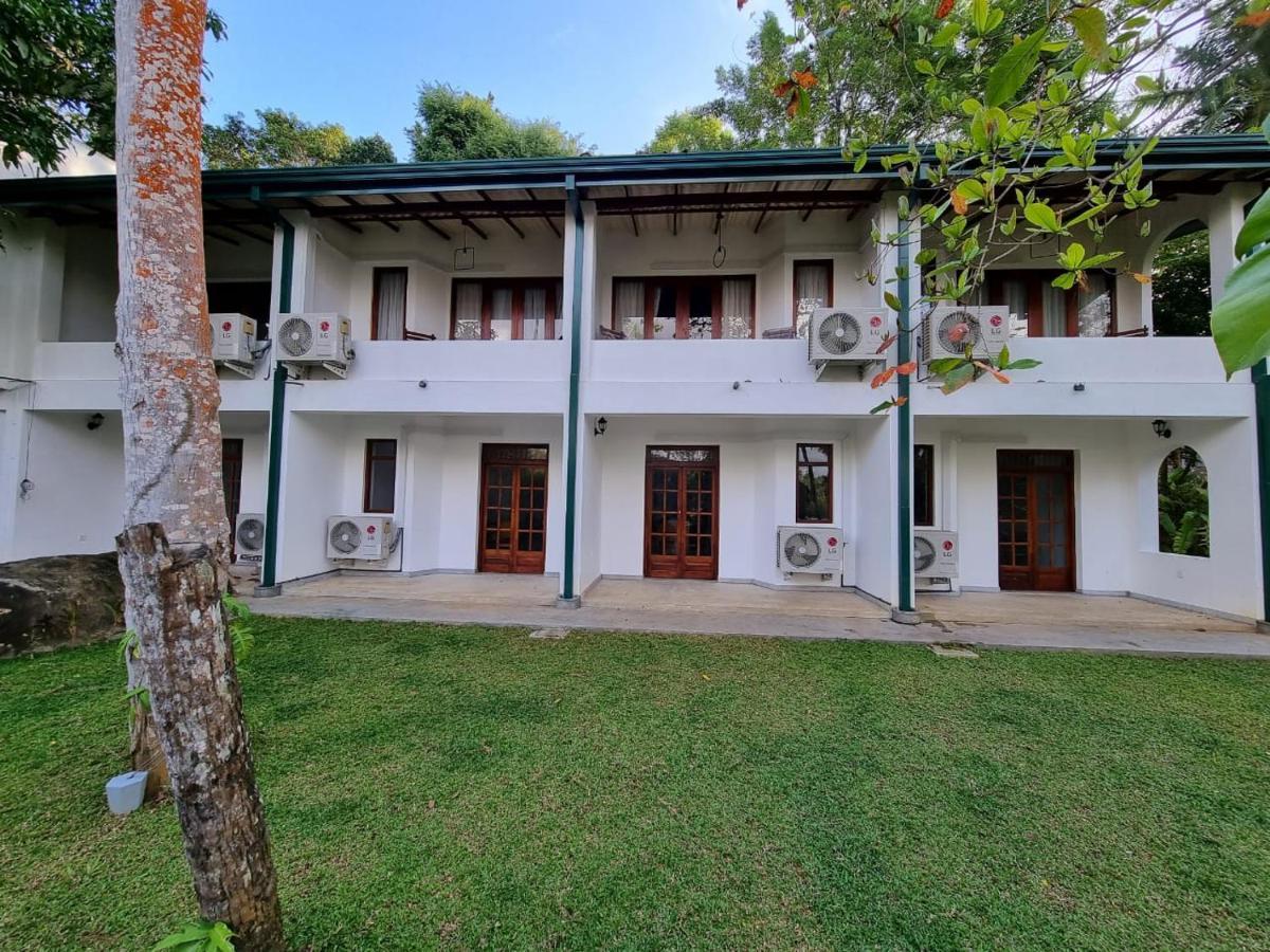 Villa Birdlake Hikkaduwa Kültér fotó
