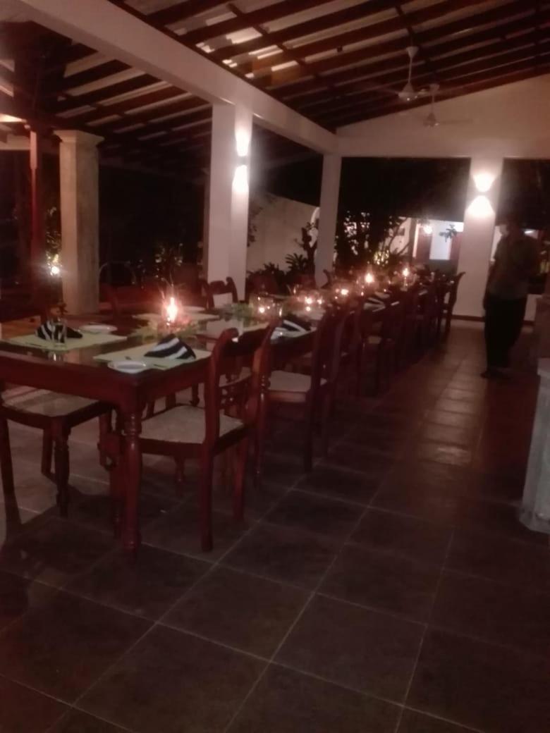 Villa Birdlake Hikkaduwa Kültér fotó